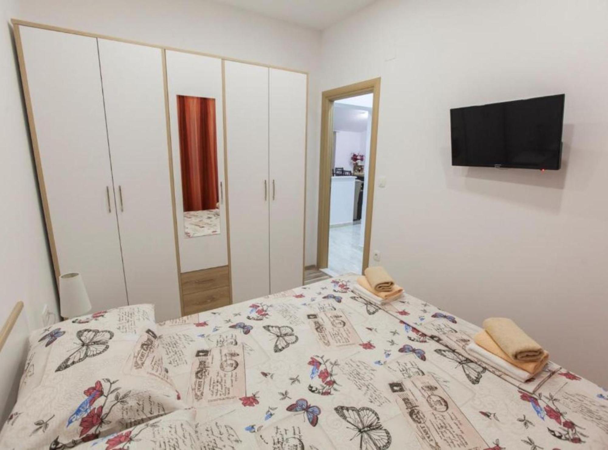 Apartment Dalmatia Kaštela Exteriör bild