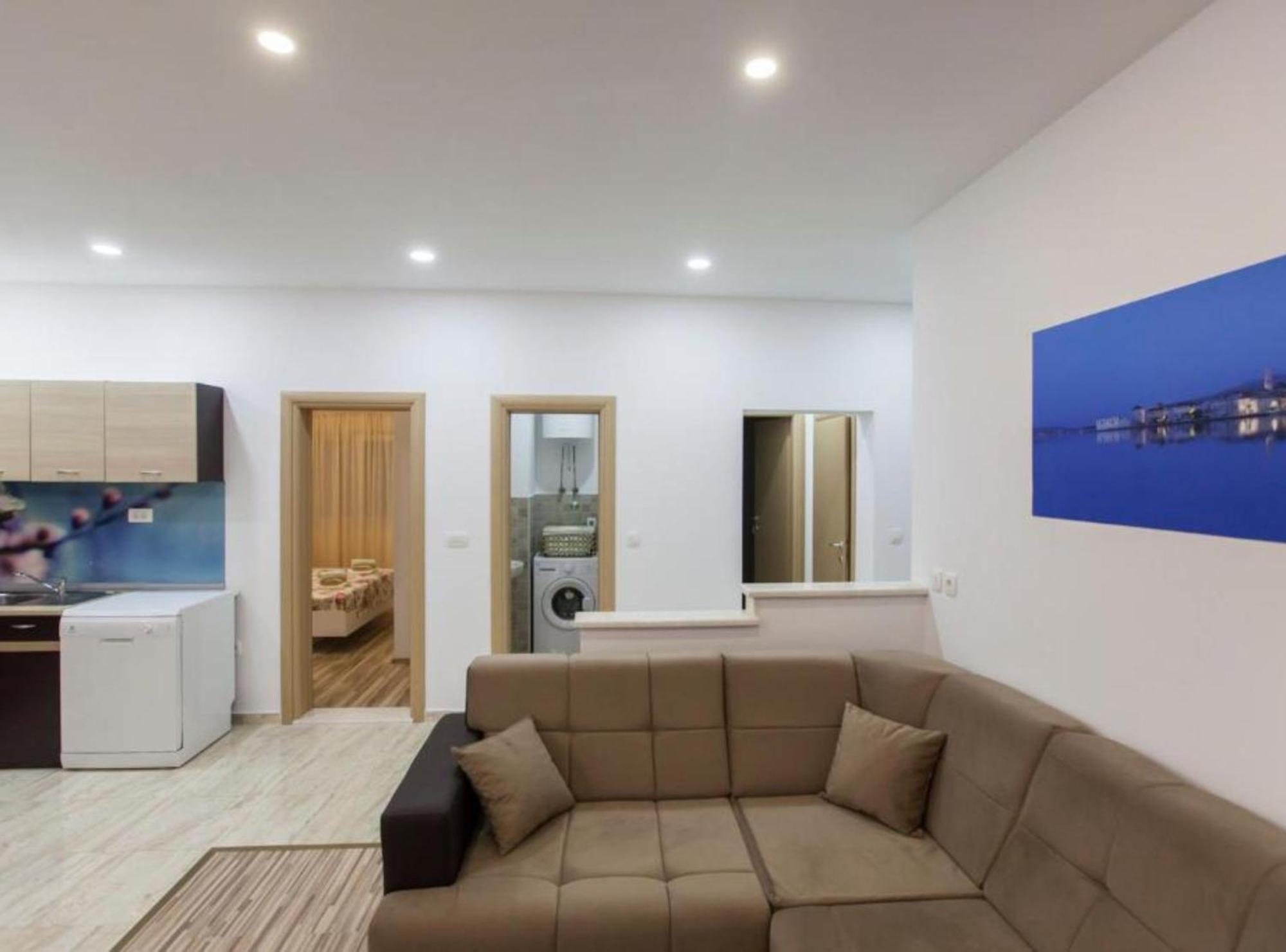 Apartment Dalmatia Kaštela Exteriör bild