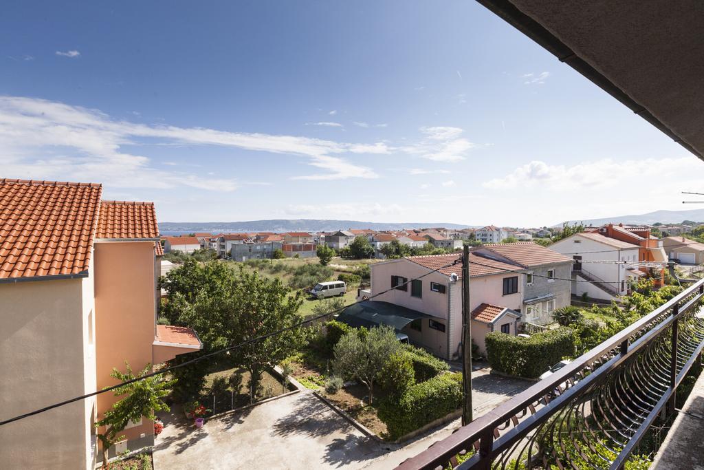 Apartment Dalmatia Kaštela Exteriör bild