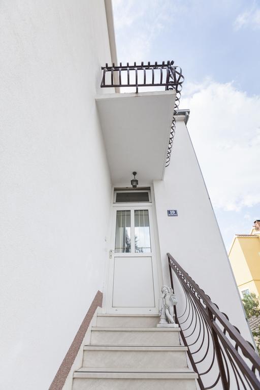 Apartment Dalmatia Kaštela Exteriör bild