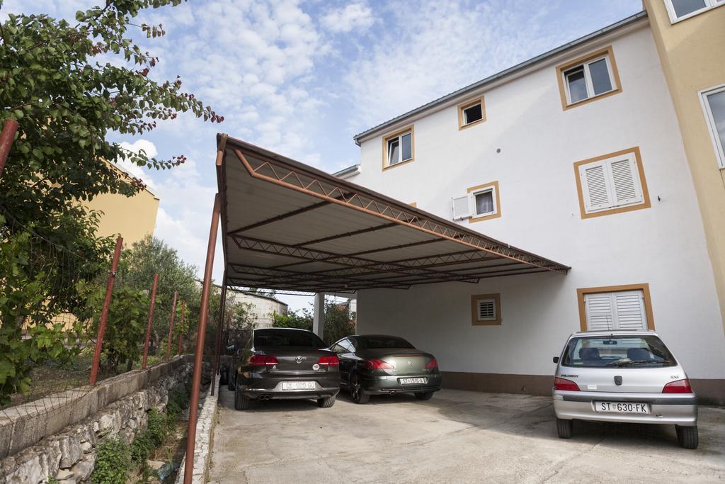 Apartment Dalmatia Kaštela Exteriör bild