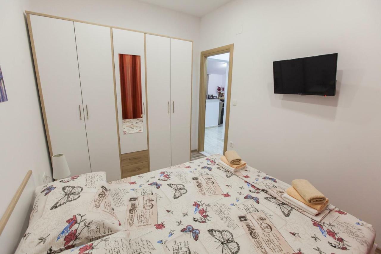 Apartment Dalmatia Kaštela Exteriör bild