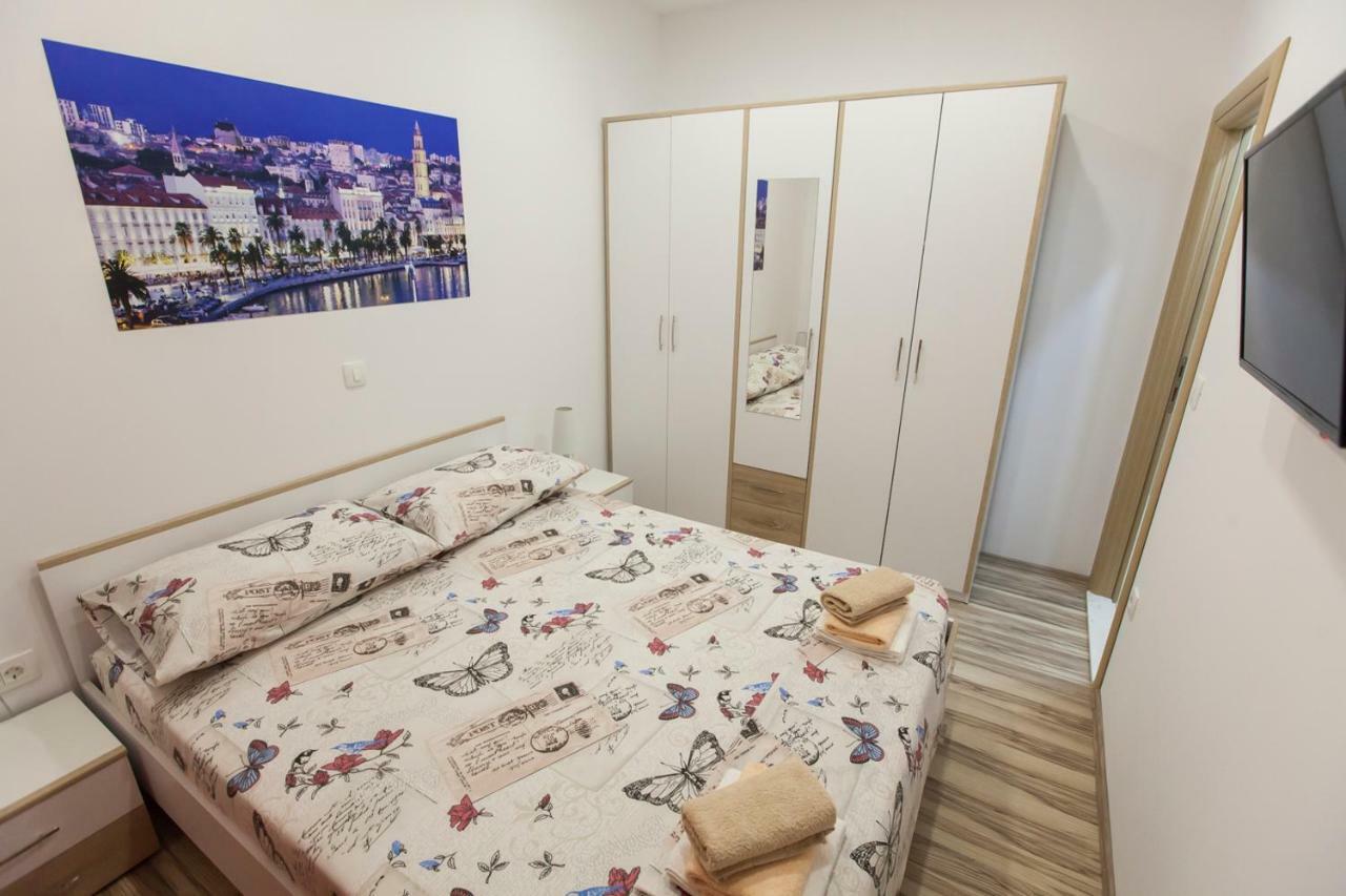 Apartment Dalmatia Kaštela Exteriör bild