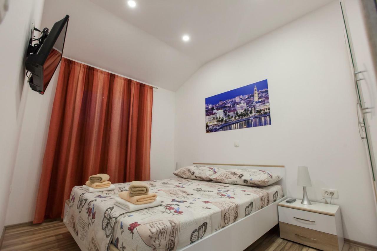 Apartment Dalmatia Kaštela Exteriör bild